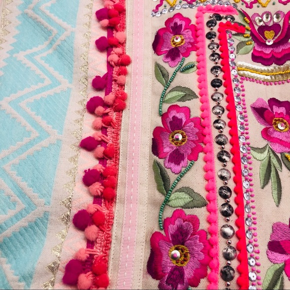 Bohemian Large Floral Beaded and Embroidered Handmade in India - Picture 7 of 7